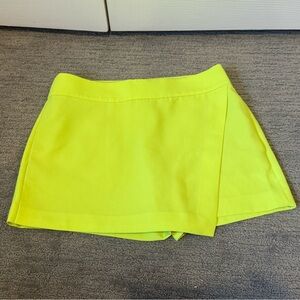 J. Crew Neon Yellow Women’s Skort Shorts Sz 2